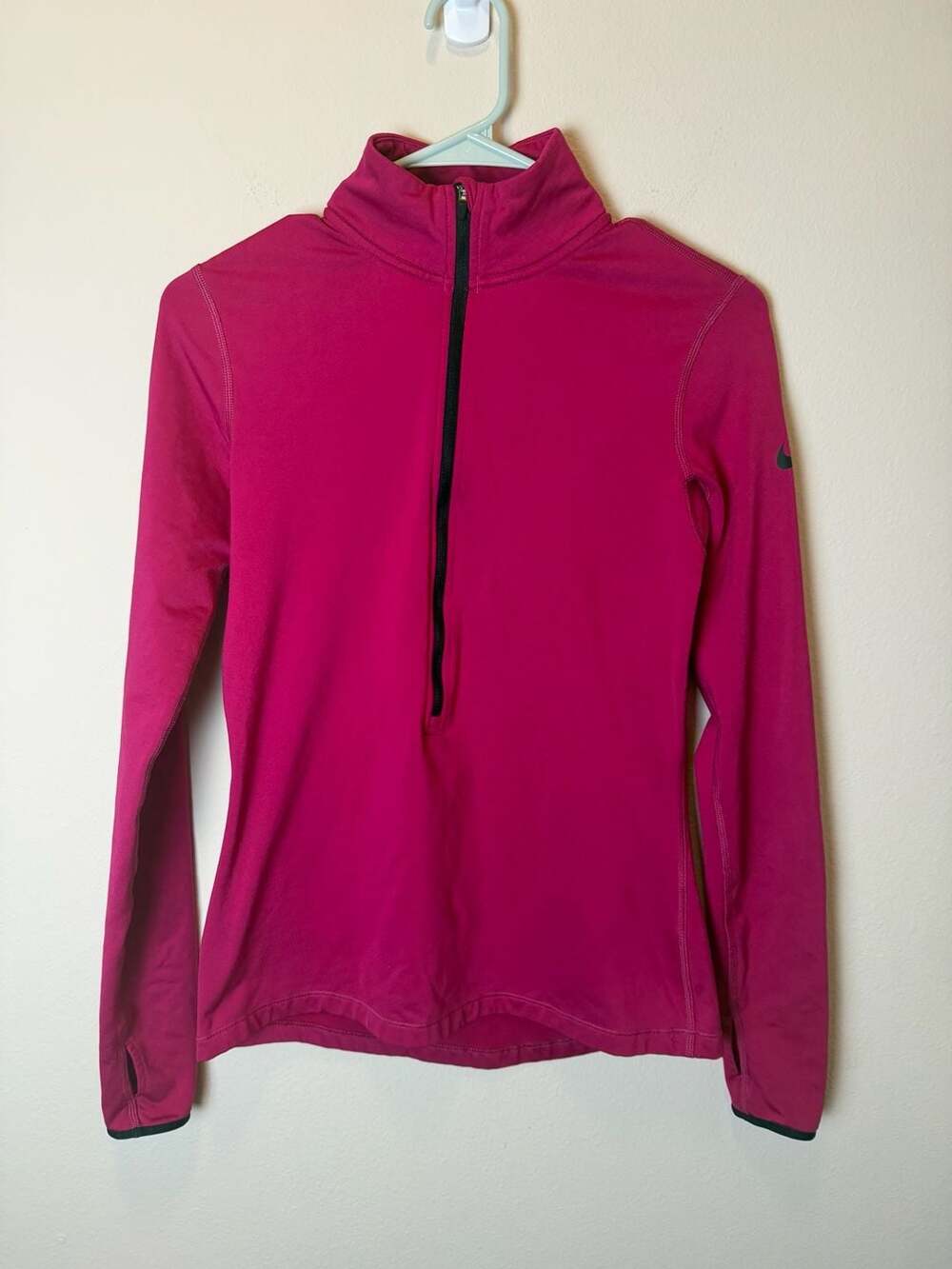 Nike Pro Dri-FIT Half Zip Athletic Top Women's Medium Pink Long Sleeve Pullover